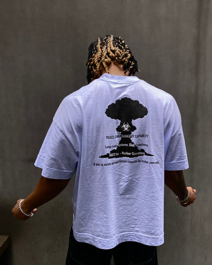 Camiseta Boxy - Biohazard Bomb